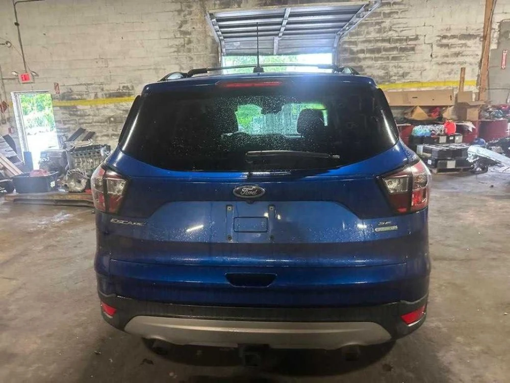 Потолок обшивка потолка Ford Escape рестайлинг 2017-2019 Разборка