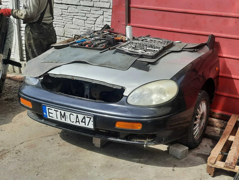 Комплект (Фара+капот+бампер пружина,решетка) Daewoo Leganza Nubira