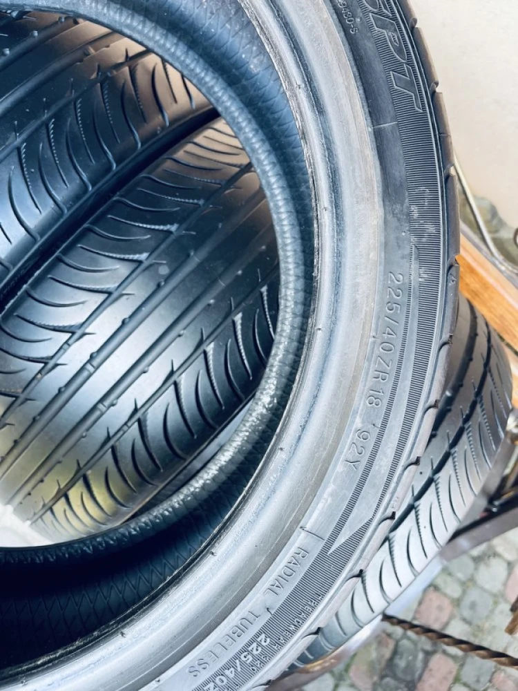 Шини 225/40 R18 Kumho