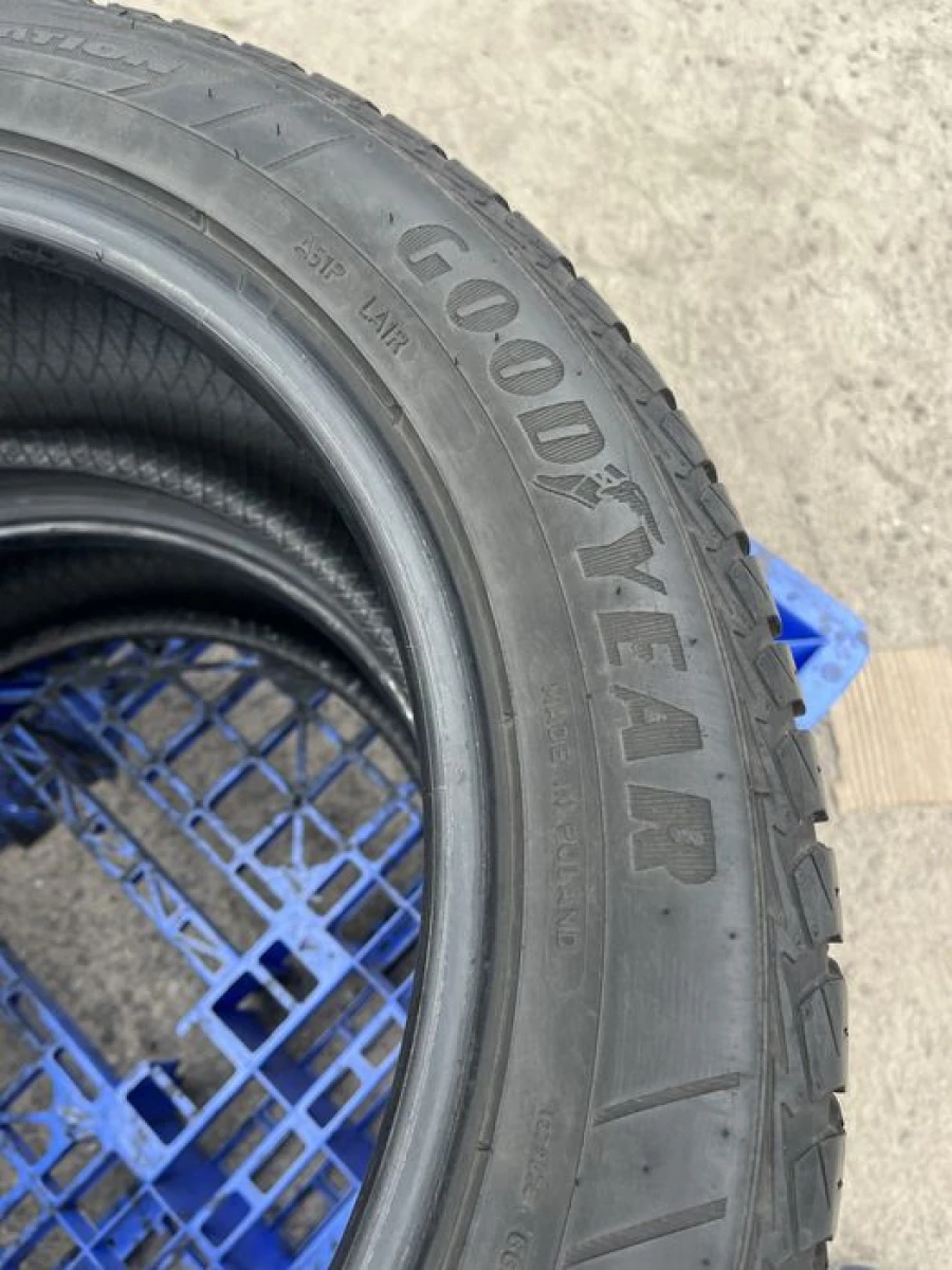 235/50 r18 Goodyear Vector 4Season Резина всесезонная