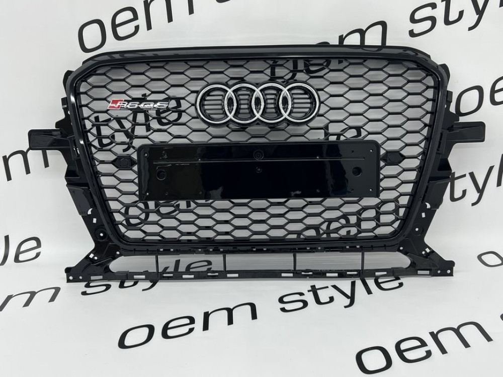 Решетка радиатора Audi Q5 2013-2017