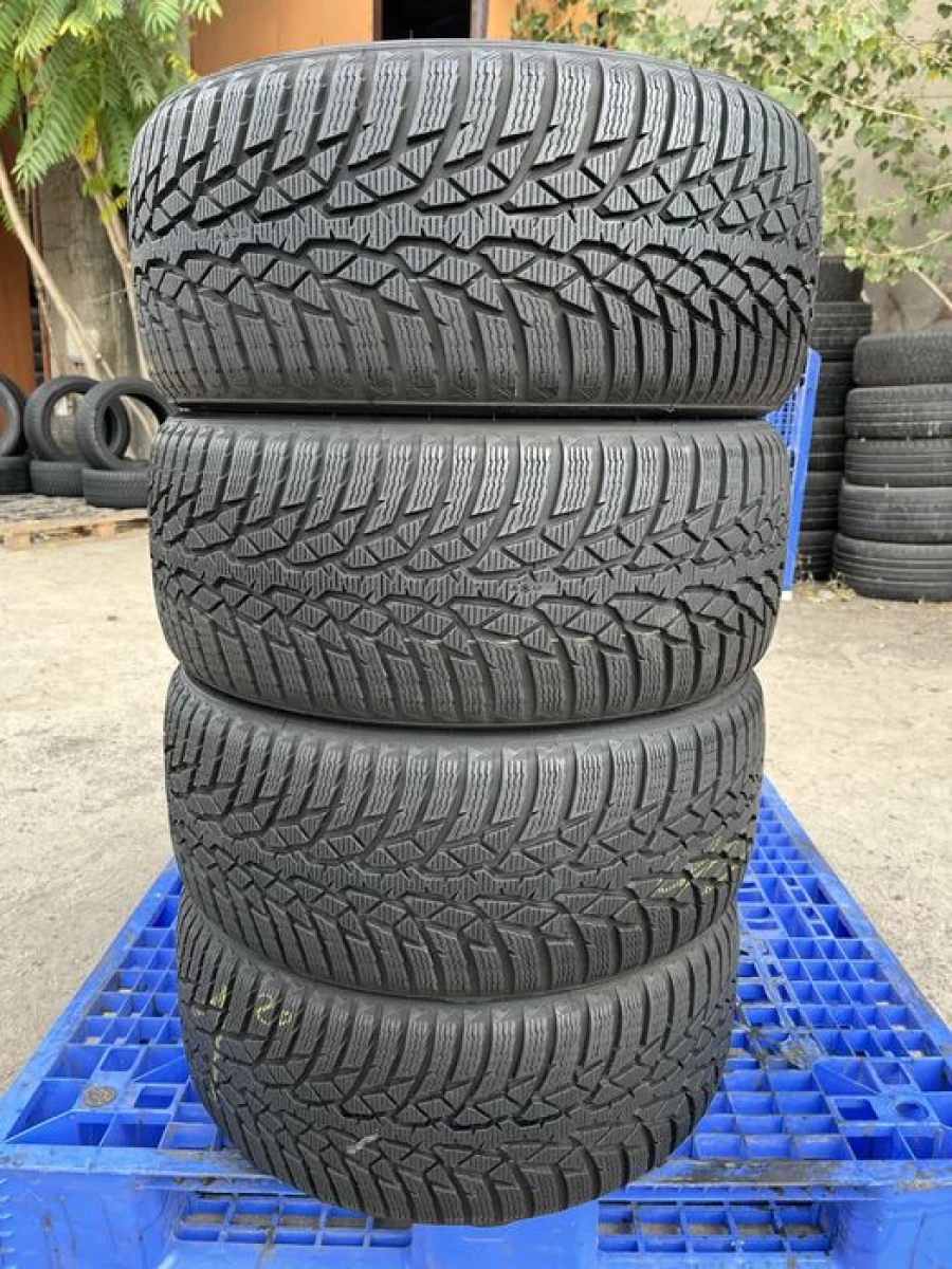 235/35 r19 Nokian WR D4 98% Резина зимняя Finland