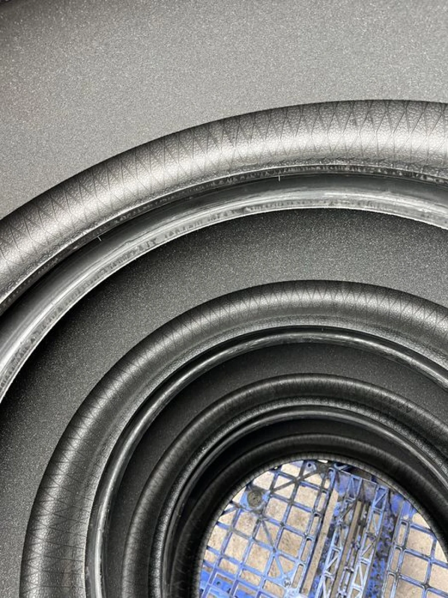 255/40 r19 Goodyear UltraGrip Ice 2 SoundComfort Резина зимняя