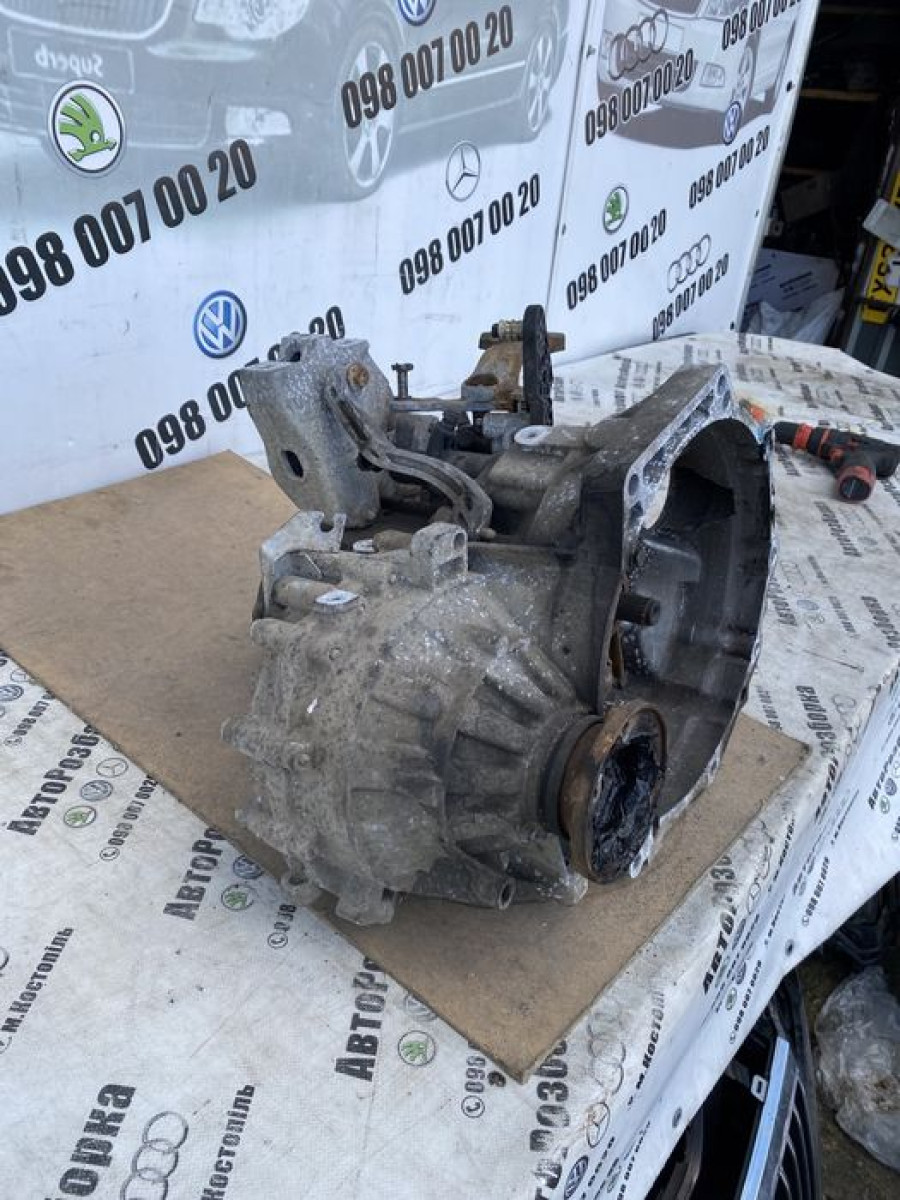 Коробка передач кпп 1.9 tdi KBL 5ступ Skoda Volkswagen caddy golf b6