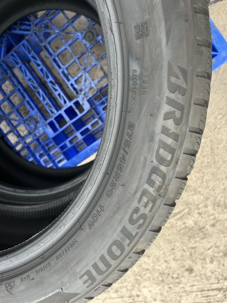 275/45 r20 Bridgestone Blizzak LM001 резина зимняя