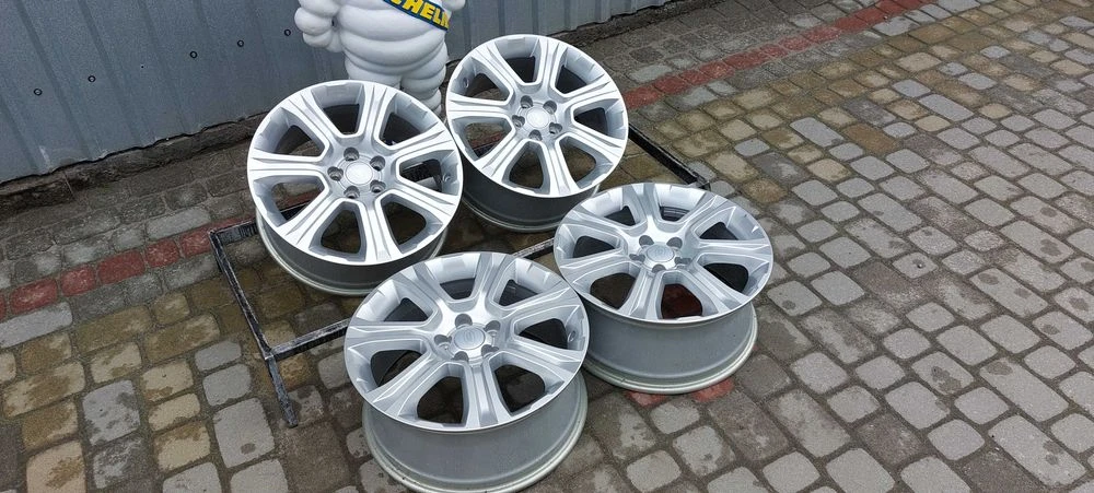 Диски Land Rover R18 5x108 8J ET45 Evoque Discovery Sport E-Pace XF L