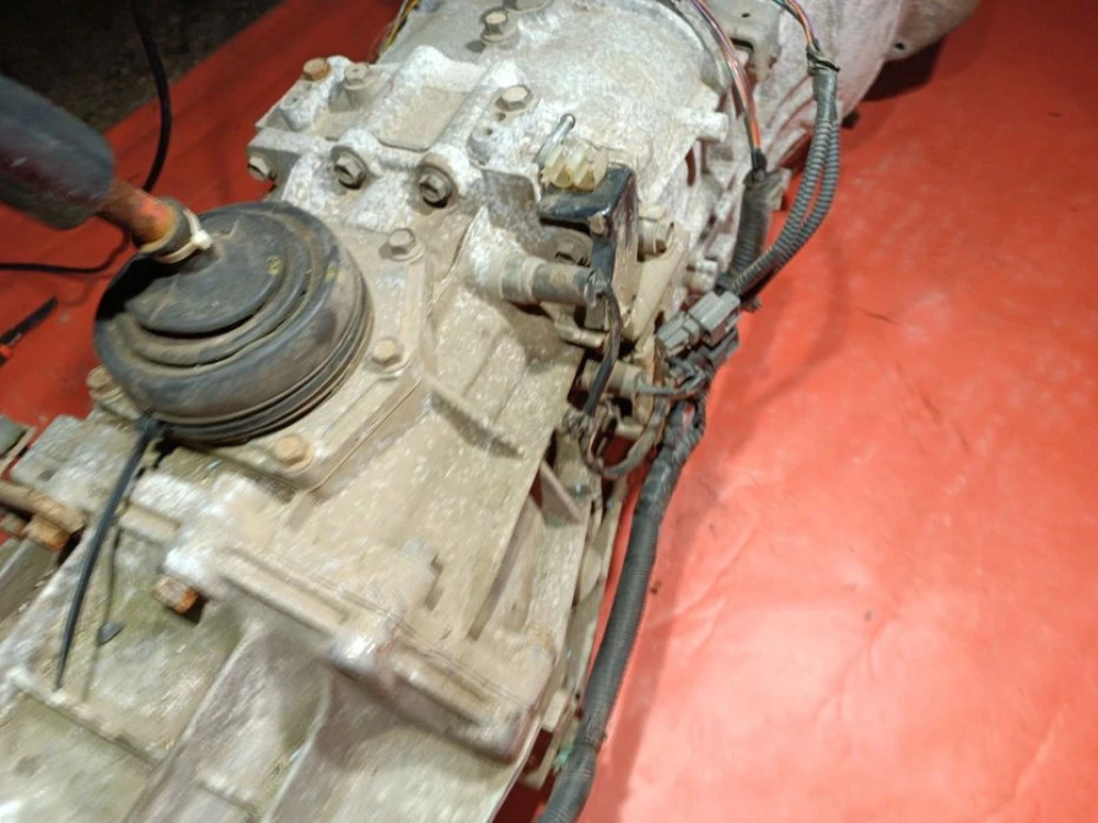 Коробка передач Nissan Navara d40 мех роздатка