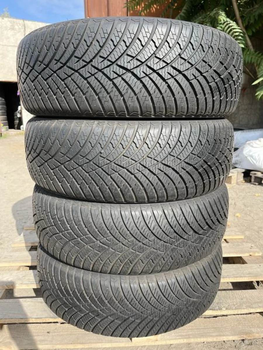 235/55 r19 Zeetex ZT8000 4Season Резина весезонная 23 год