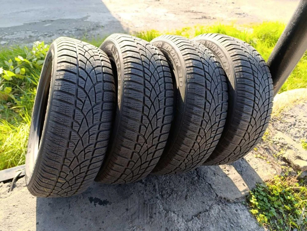 Зимові шини Dunlop 215/60 R17 резина Р17