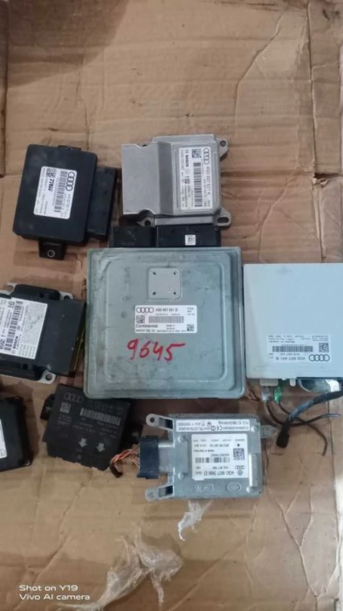 Ключ щиток приборов srs ecu магнитола проводка Audi A6 C7 11- Разборка