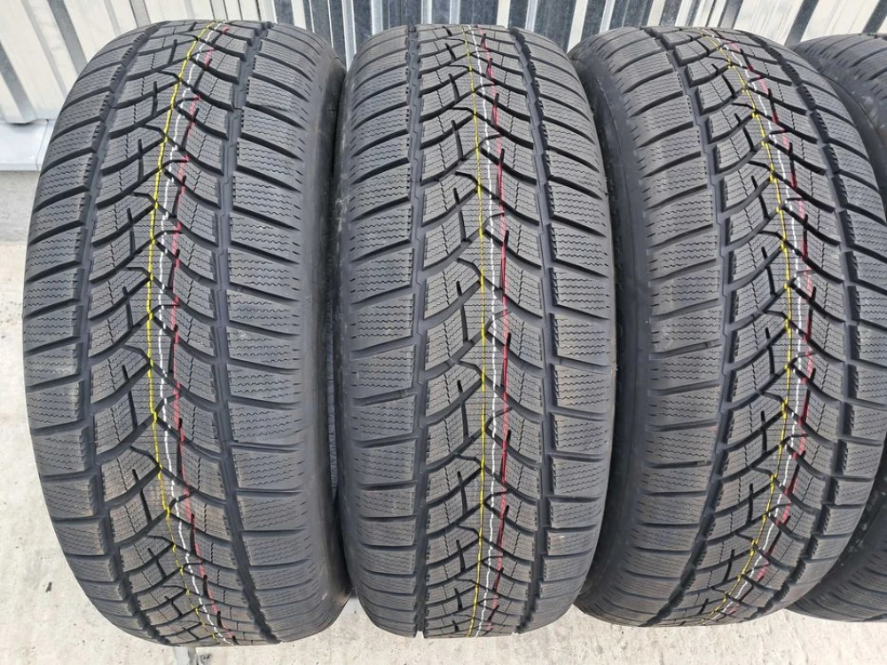 Резина НОВА зима Dunlop 235/55 R19 Winter Sport 5 SUV DOT24 Q5 Evoque