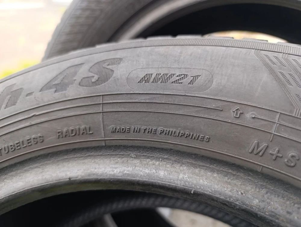 Всесезонні шини Yokohama 195/60 R15