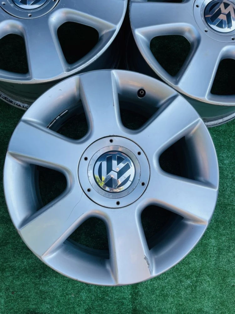 Диски 5/112 R16 VW