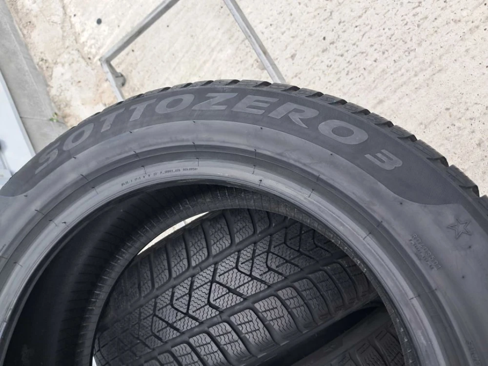 Резина зима 90% протектор Pirelli 225/55 R17 Sottozero 3 Audi A6 BMW 5