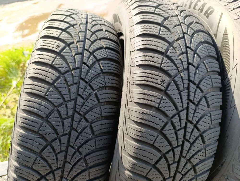 Зимові шини Goodyear 185/65 R15 резина Р15