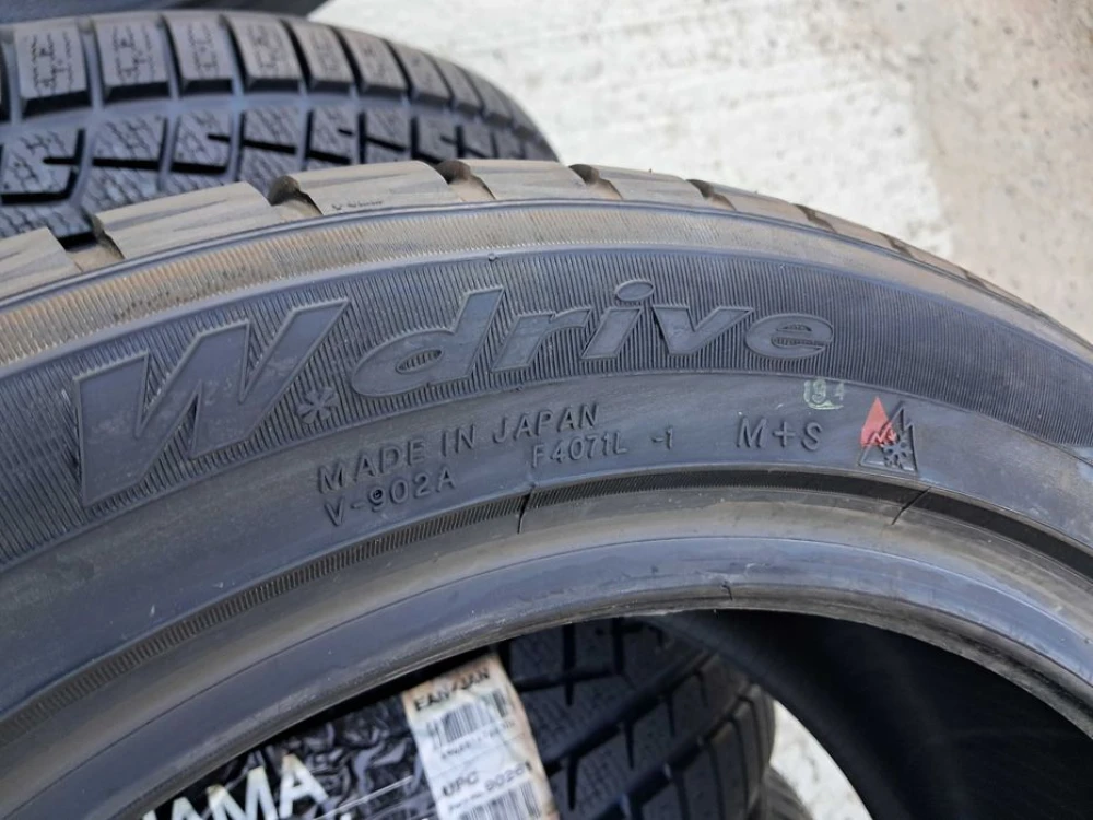 Резина зима НОВА Yokohama 215/50 R17 W Drive W902A  made in Japan 2022