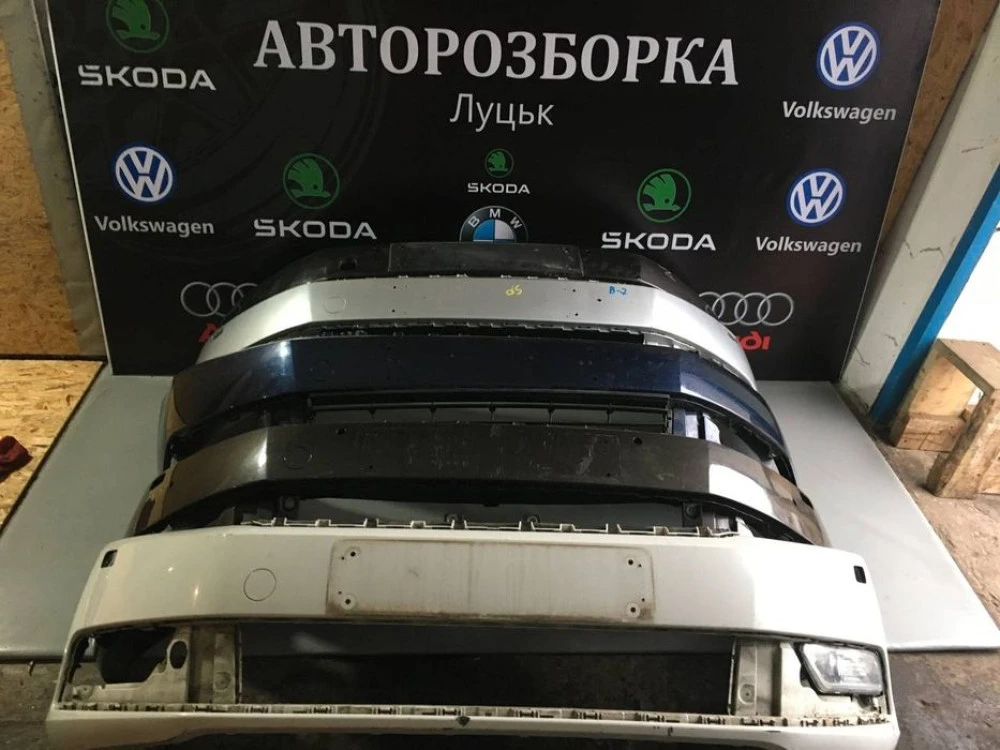 Бампер Фольксваген пасат Пассат б7 VW Passat B7