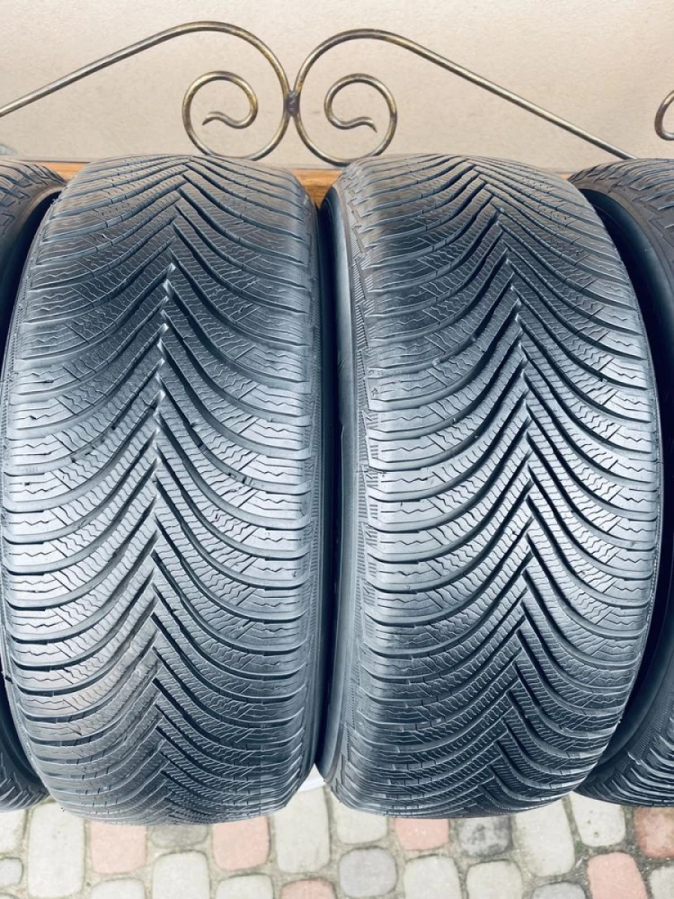 Шини 225/55 R17 Michelin
