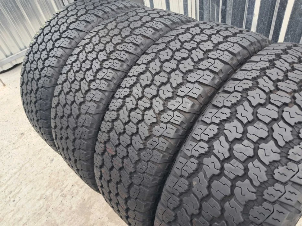 Резина 90%(9мм) протектор Good Year 255/70 R18 Wrangler All Terrain