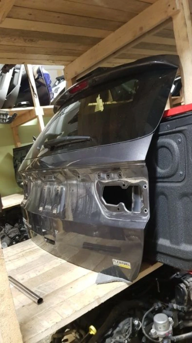 Dodge Durango кришка багажніка