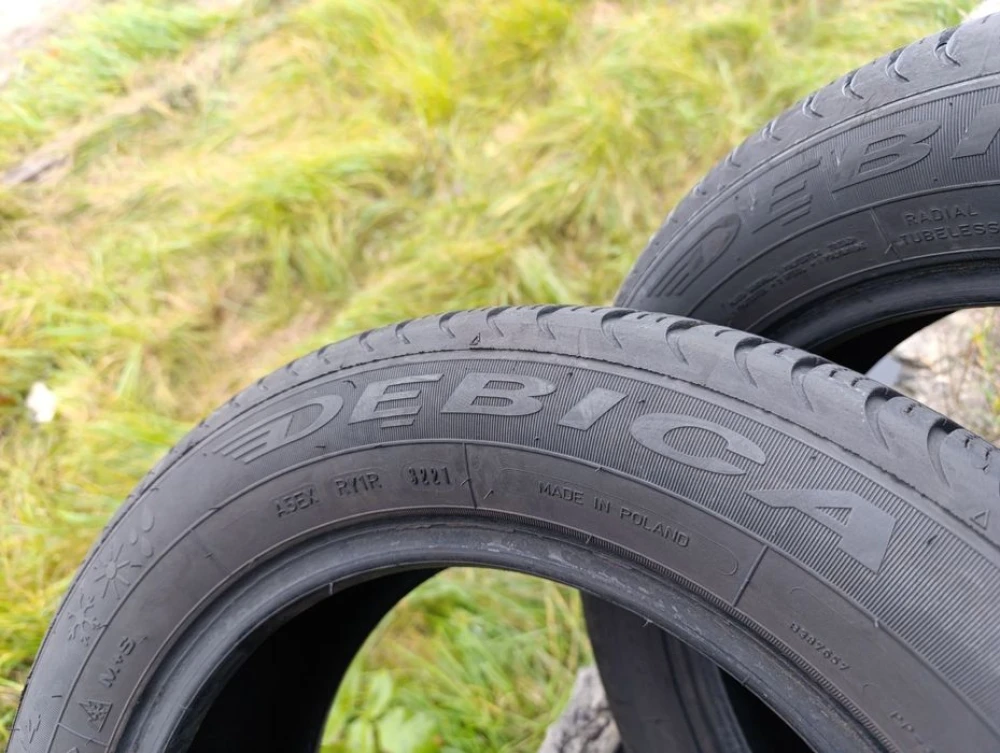 Всесезонні шини Debica 175/65 R14