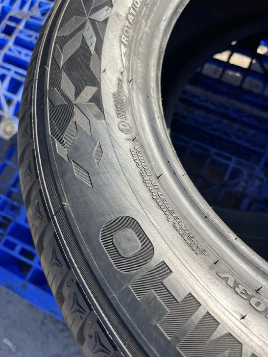 225/60 r17 Kumho WinterCraft WP52 НОВАЯ 23 год Korea Резина зимняя