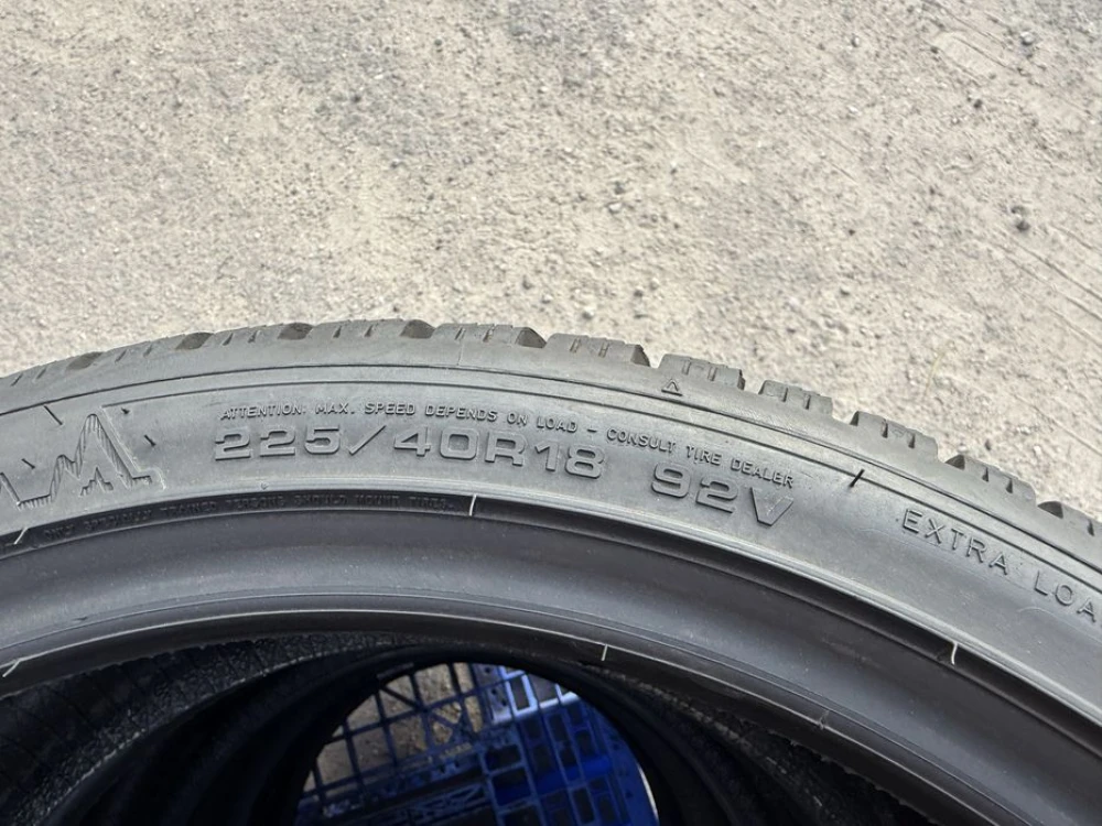 225/40 r18 Dunlop Winter Sport 5 Резина зимняя