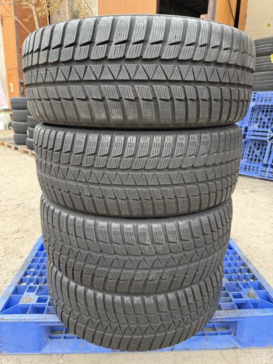 225/45 r19 Falken Eurowinter Резина зимняя 95%