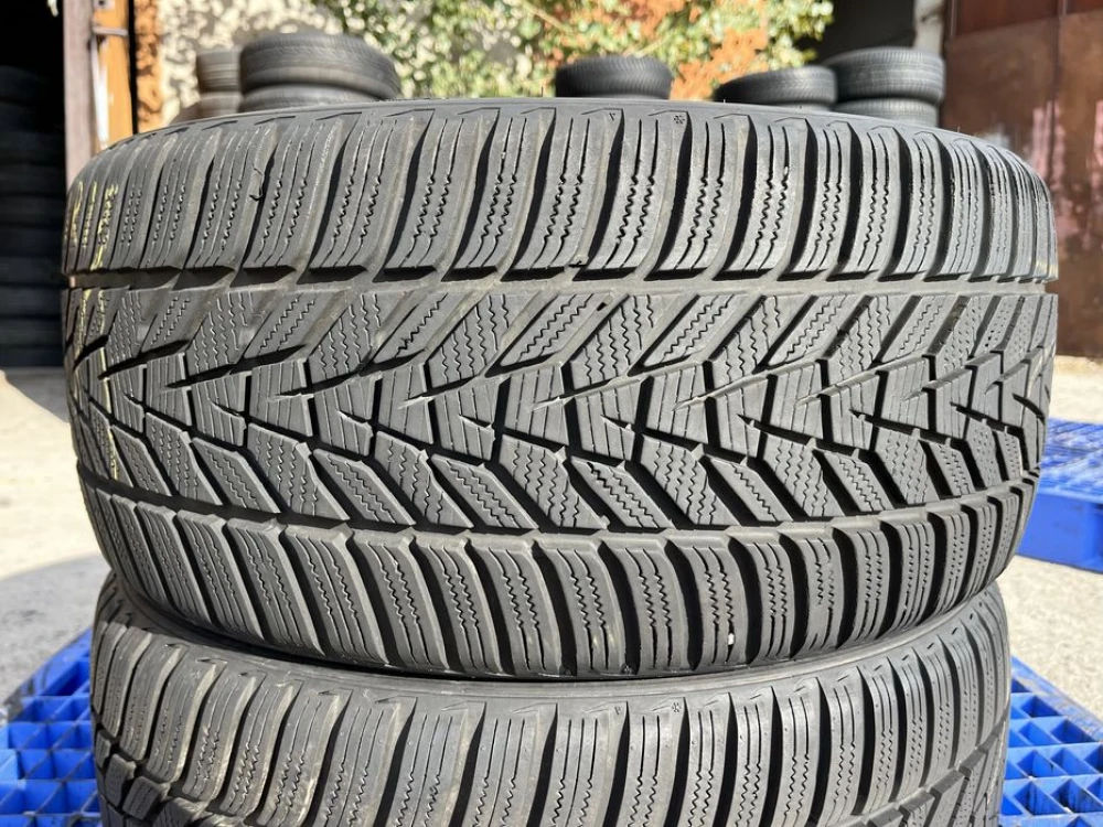 235/35 r19 Hankook Winter I*Cept evo3 Резина зимняя