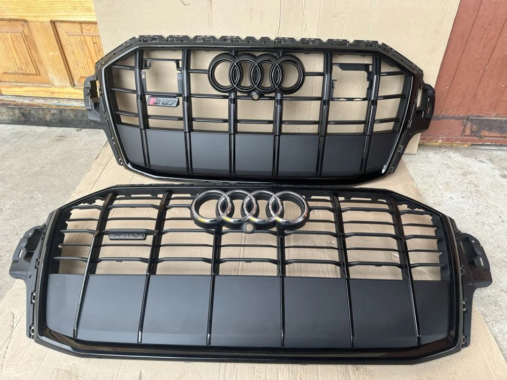 Решетка радиатора  Audi Q7 SQ7 4M рестаил