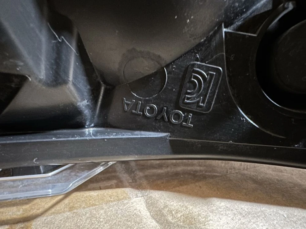 Оригінал! Фара права Toyota Rav4 2019 2020 2021 2022