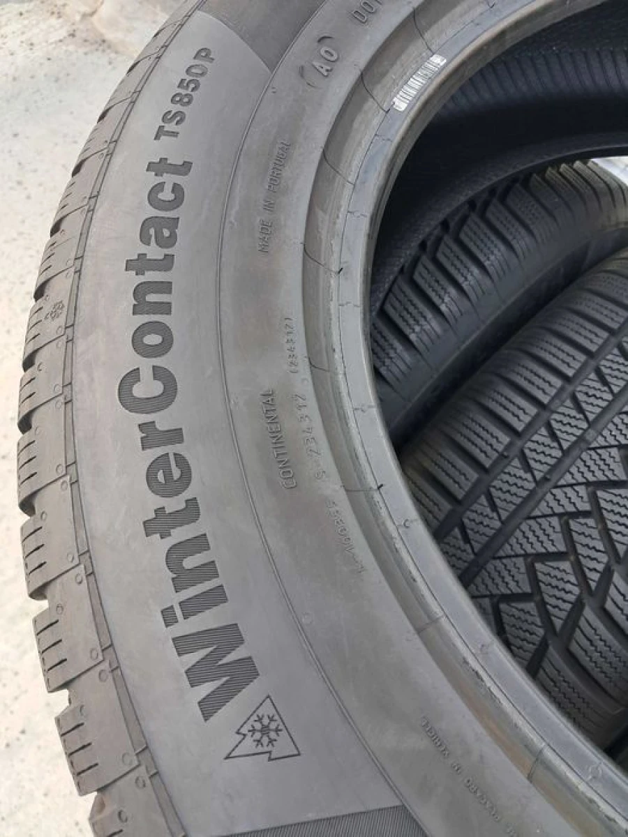 Резина зима 90% протектор Continental 215/65 R17 TS850P