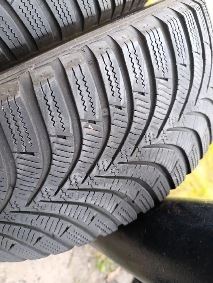 Зимові шини Hankook 205/55 R16