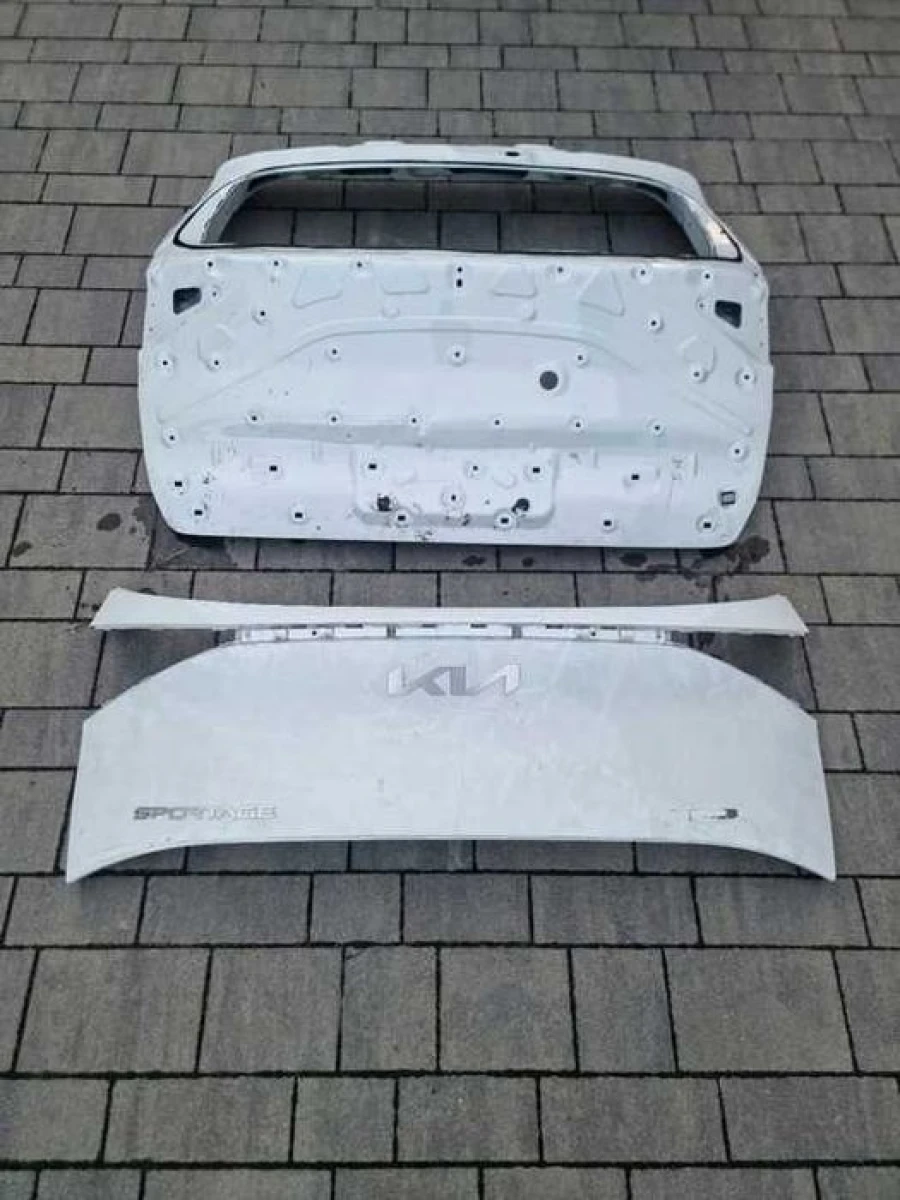 Крышка багажника Kia Sportage 5 V