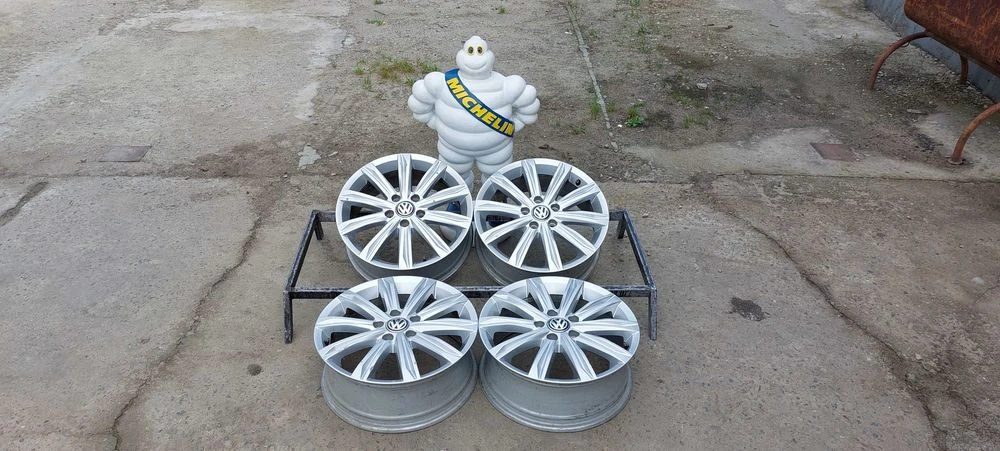 Диски VW R17 5x112 6,5J ET52 Bora Caddy Golf Plus Touran Seat Leon