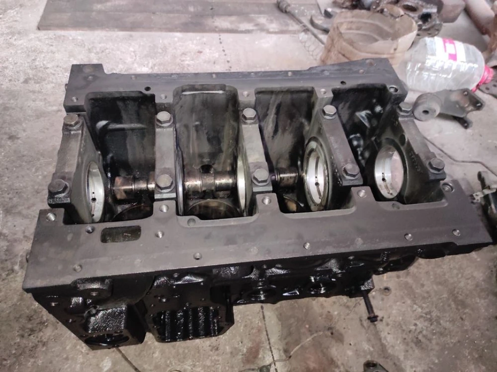 Блок двигуна КамАЗ 4308 євро Cummins Каммінс ISBe 185-30 / 4ISBe 4BT