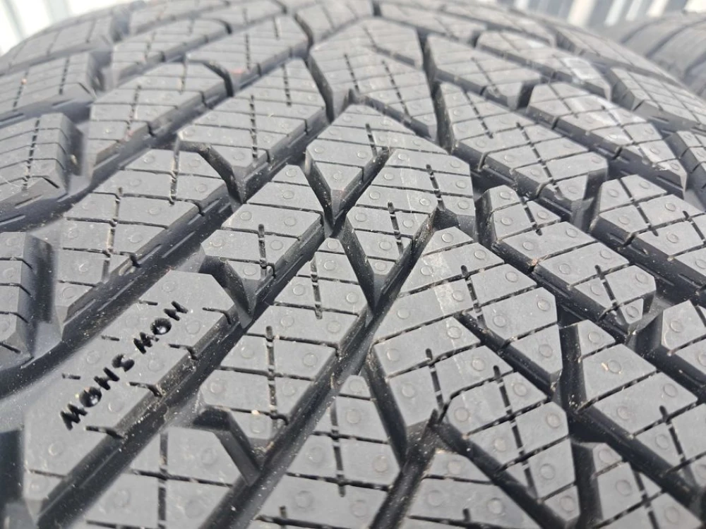 Резина зима НОВА Pirelli 225/45 R19 Winter Cinturato 2 WTC2