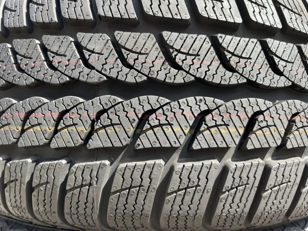 225/55 r16 Uniroyal MS Plus 66 НОВАЯ Резина зимняя