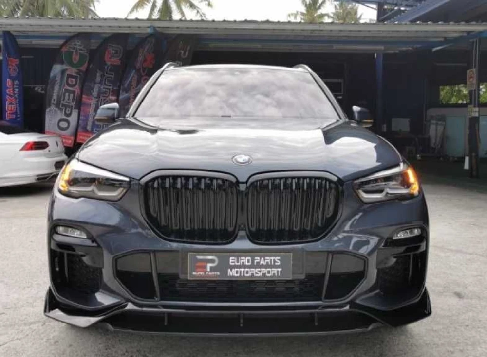 Обвес BMW X5 G05 M-Sport губа юбка пороги спойлер диффузор