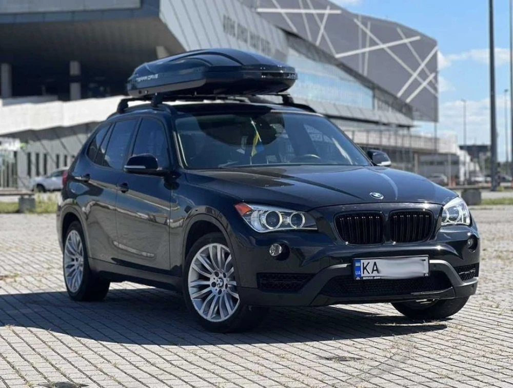 Решітки радітора BMW X1 E84 тюнинг ноздри решетки