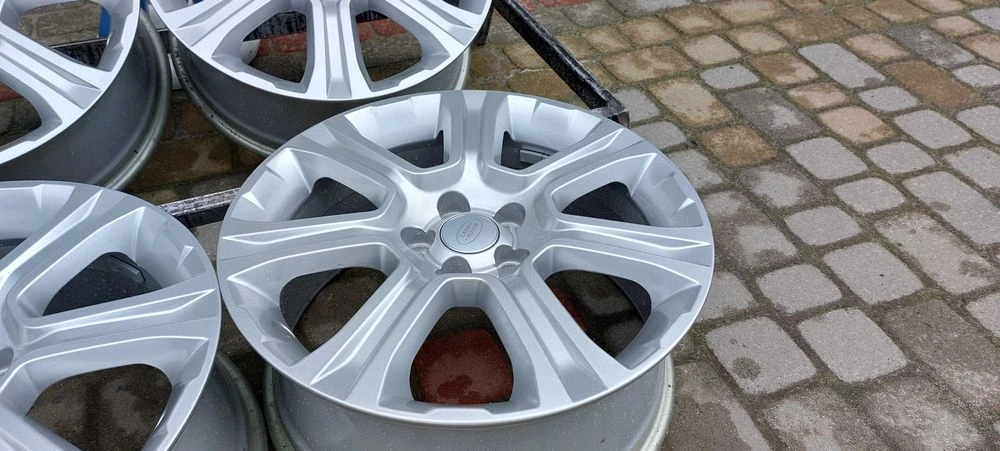 Диски Land Rover R18 5x108 8J ET45 Evoque Discovery Sport E-Pace XF L