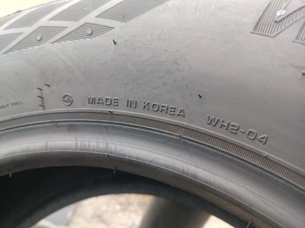 Зимові шини Nexen 215/65 R16 резина Р16