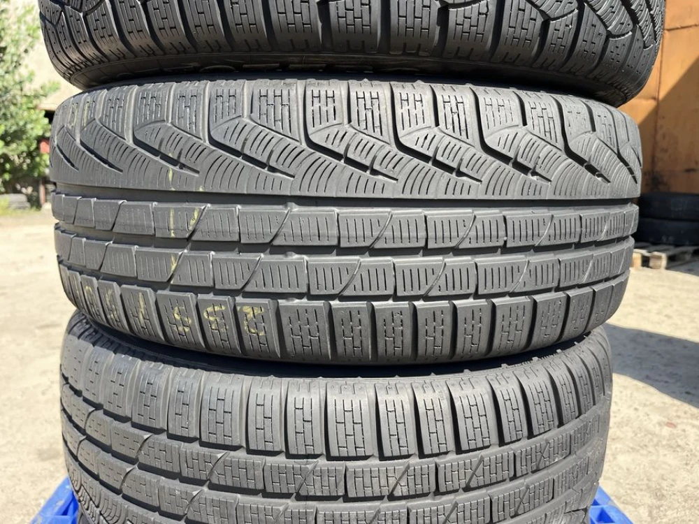 235/50 r19 Pirelli Sottozero winter Резина зимняя