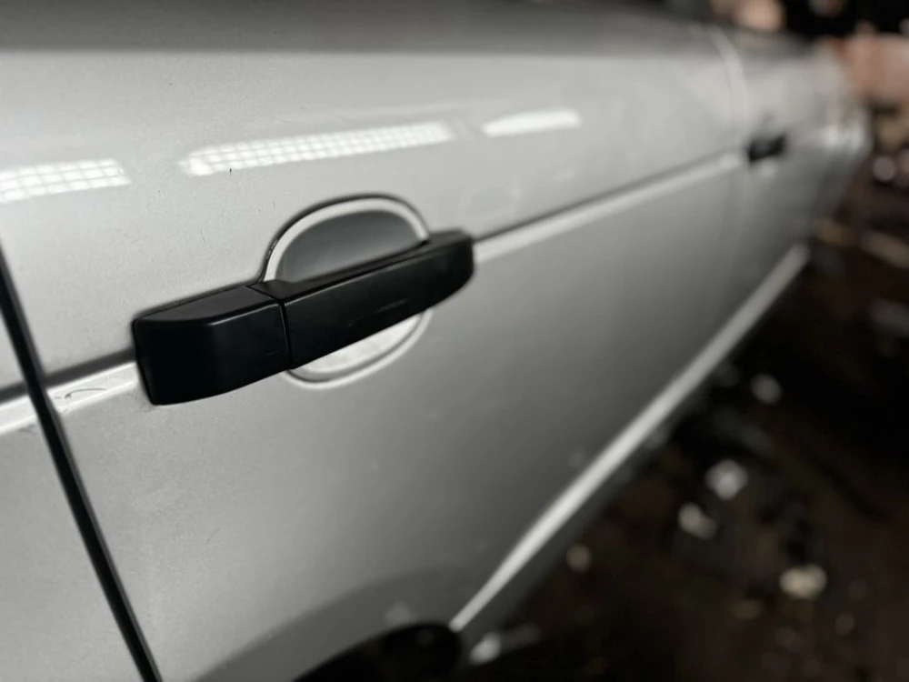 Дверь Range Rover Vogue L322 права передня Л322