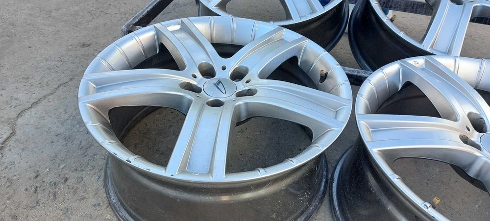 Диски Rial R18 5x114,3 8J ET47 Acura Honda Hyundai Kia Mazda Nissan