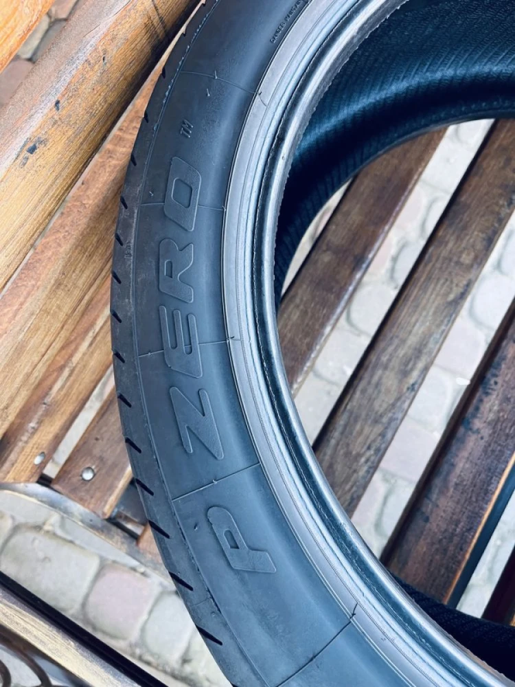 Пара шин 275/40 R20 Pirelli