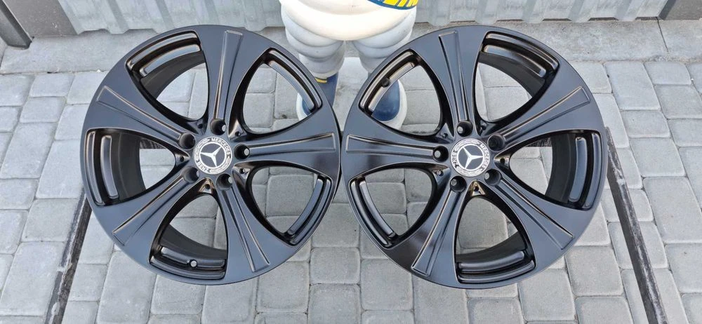 Диски Mercedes R18 5x112 8J ET38 ЦО66.6м C E GLA Class ML GLC Мерседес