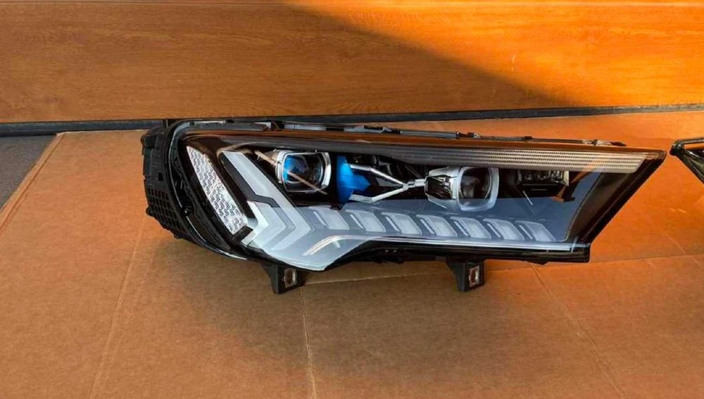 Audi Q7 фари lazer