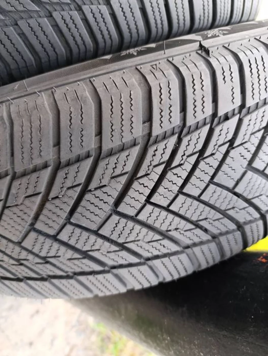 Зимові шини TRACMAX 175/70 R14
