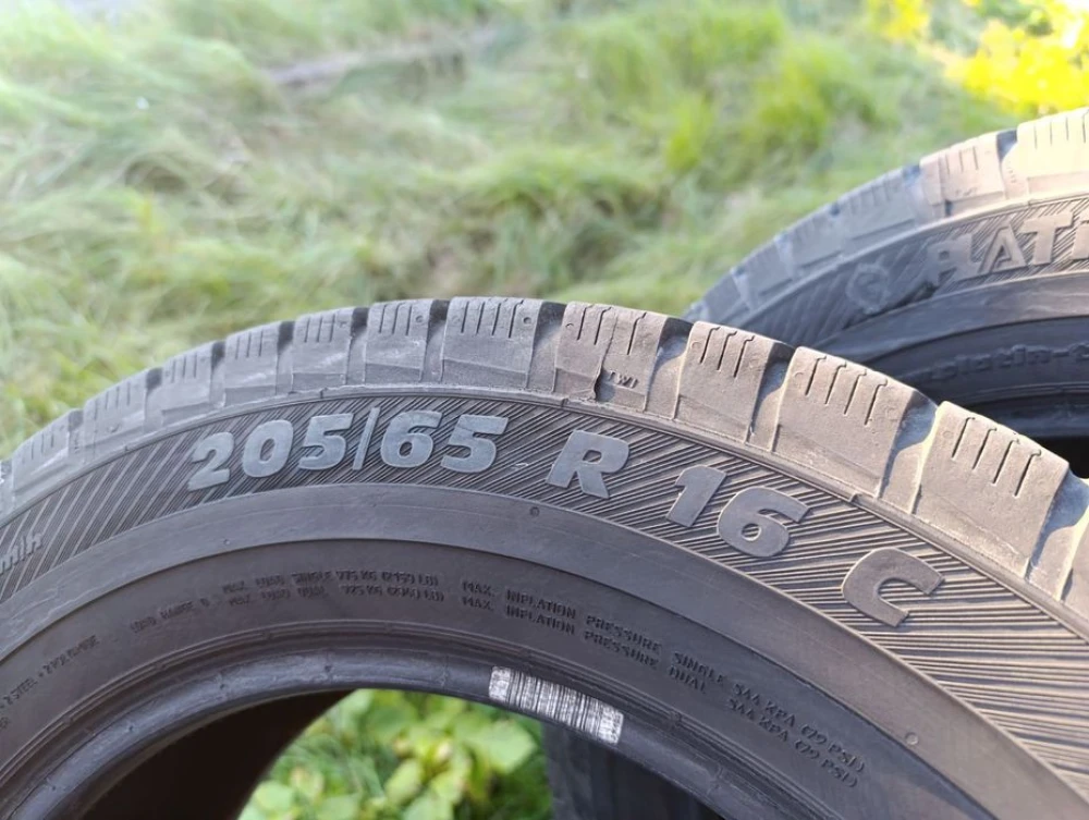 Зимові шини Platin 205/65 R16C резина цешка Р16 С